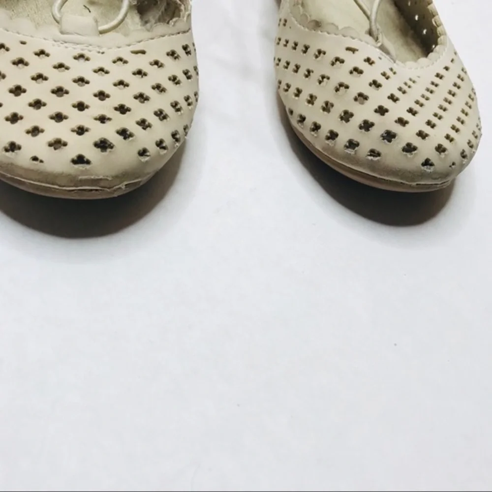 GAP Girls Ballerina Style Cutout Flats